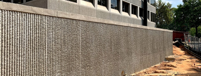 retaining wall strengthening toronto